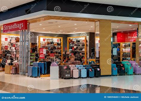 strandbags lambton quay.